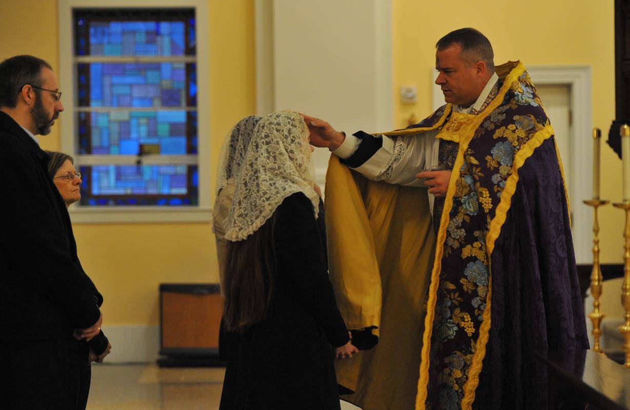 Immediately after the distribution of ashes, Father Kauth offered a Low Mass in the Extraordinary Form.