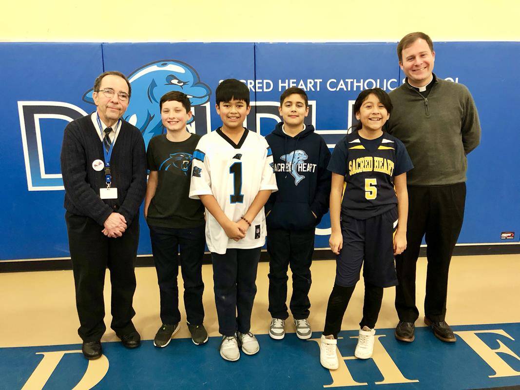Catholic Schools Week at Sacred Heart included a recognizing community leaders and the Annual Bible Bowl Quiz. (Photos provided by Robin Fisher)