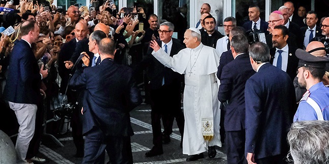 Pope Leo XIV discharged from hospital early 