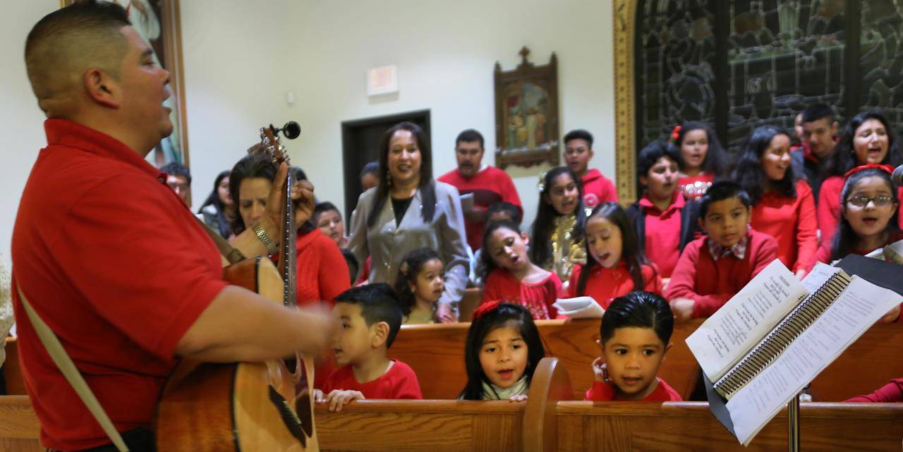 La Pastorela is a dramatization comprised of song and dialogue about the journey of shepherds to Bethlehem to meet the newborn Jesus. 