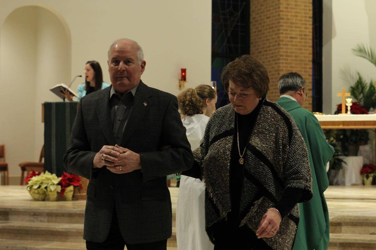 John and Bobbie Calzalano gift bearers at Mass