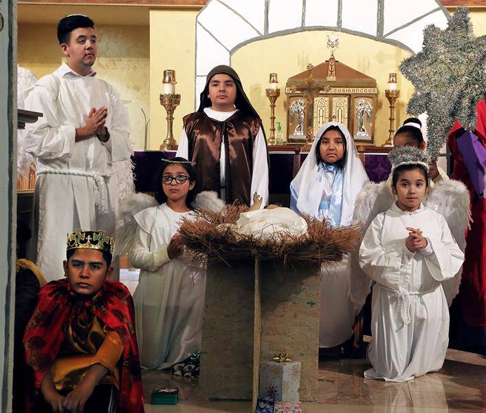FOREST CITY — Eighty children from the Hispanic community of Immaculate Conception Church participated in a performance of the traditional Mexican play “La Pastorela” Dec. 20. (Giuliana Polinari Riley | Catholic News Herald) 