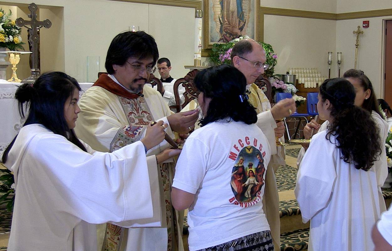 PHOTO 2- Boonville parish 15th anniversary (Copy)