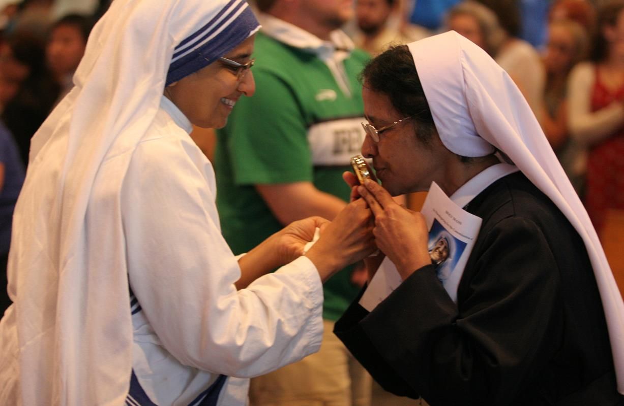 Relics of St. Teresa of Calcutta were made available after Mass for public veneration