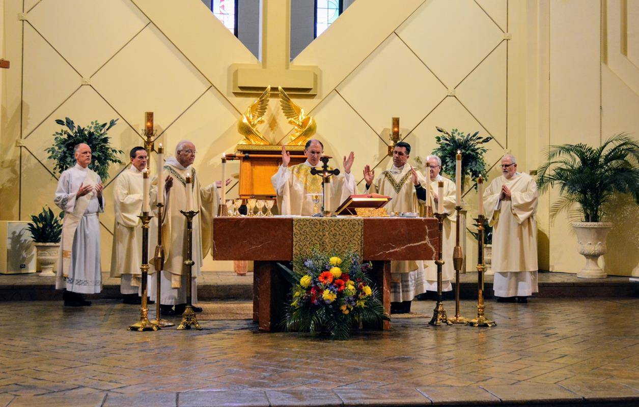 77427147_2832758080078484_5550032876776456192_o (Copy)