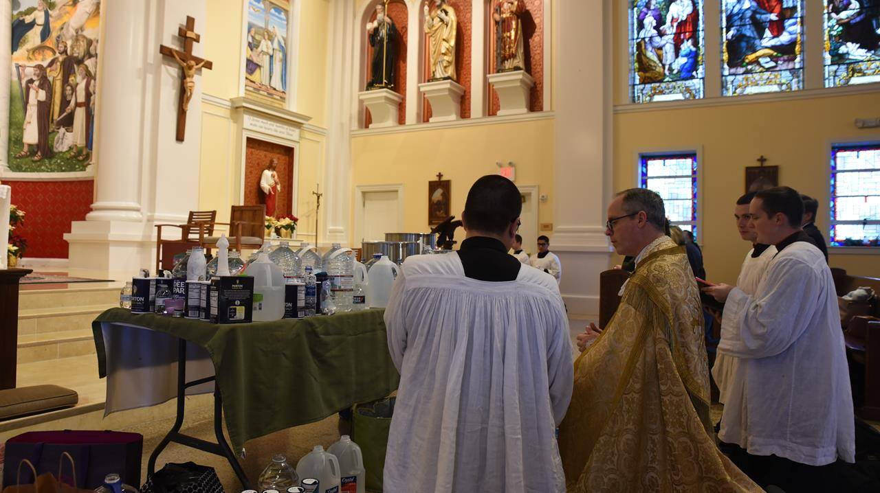 49337259376_e943bd6e30_o (Copy)