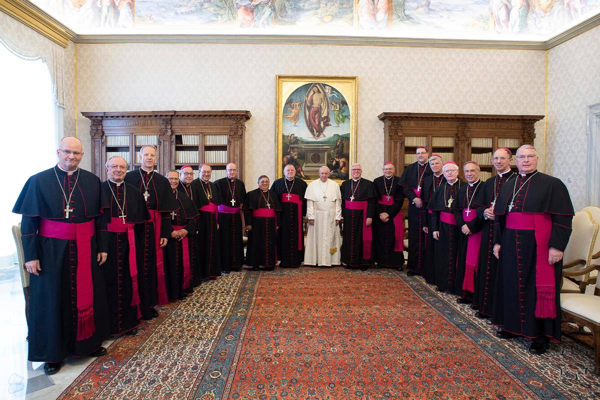 Pope Francis poses for a group photo during a meeting with U.S. bishops from Florida, Georgia, North Carolina and South Carolina at the Vatican Feb. 13, 2020. (CNS photo/Vatican Media) 