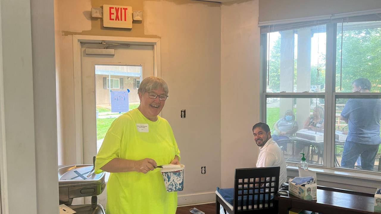 Fr.JulioSr.Joan (Copy)