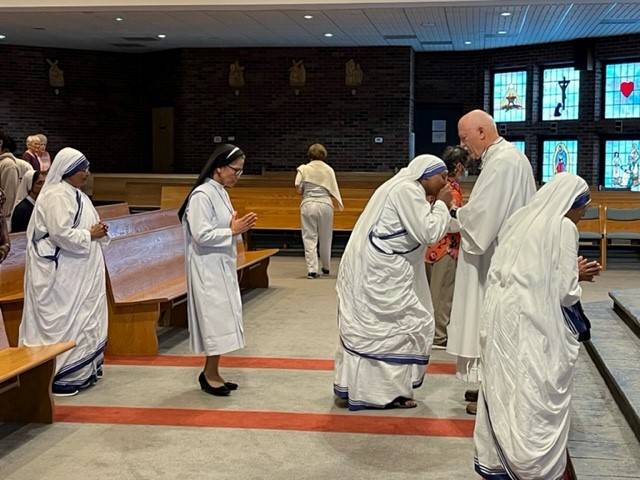 PHOTO- St Teresa of Calcutta feast day at OLA 2 (Copy)