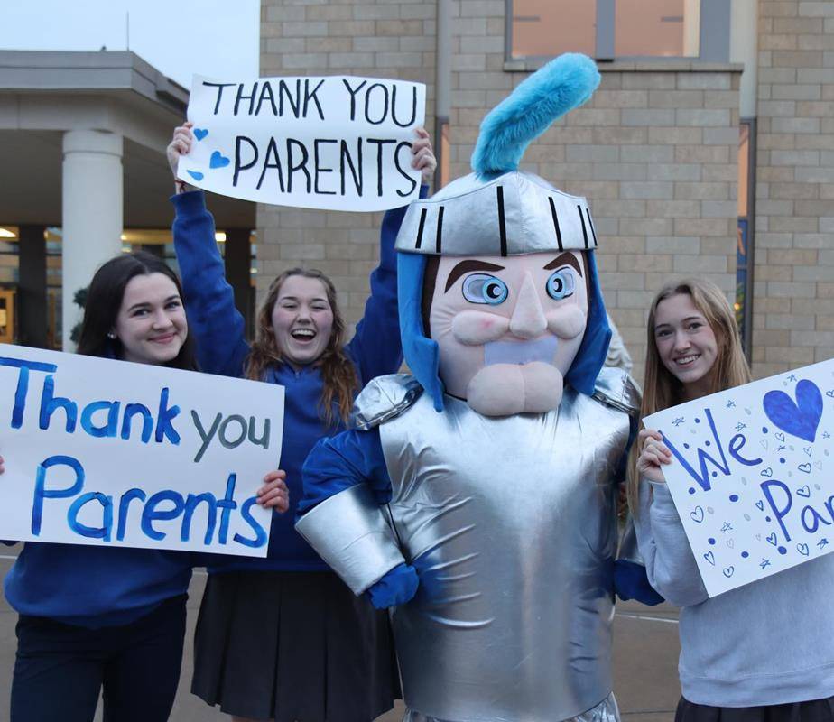 Students at Christ the King High School kicked off Catholic Schools Week celebration with a “honking” welcome for parents in morning carpool to thank parents. 