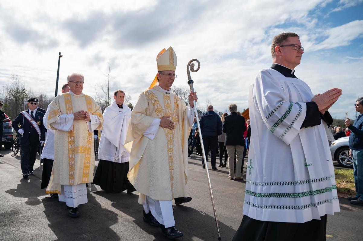 ST_LUKE-075 copy (Copy)