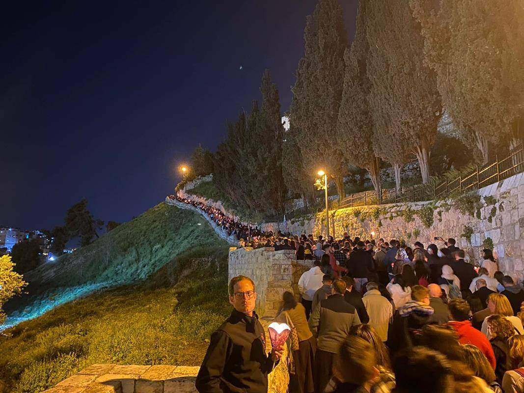 PHOTO- Youth Pilgrimage to Holy Land 4 3_17 (Copy)