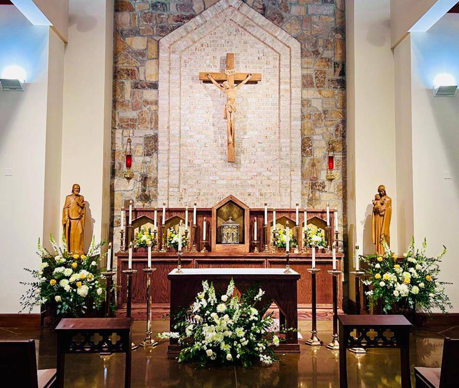 St. Pius X in Greensboro’s altar of repose. (Provided photo)