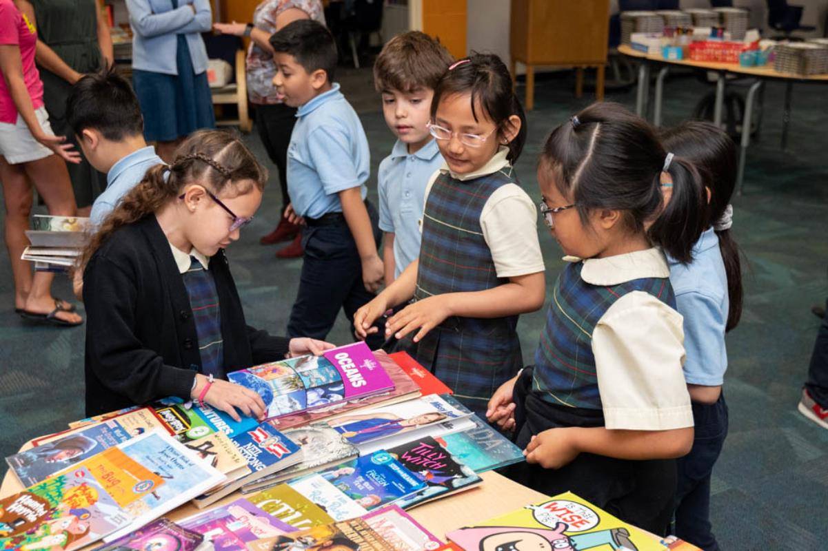 OLA_READING-0221 (Copy)