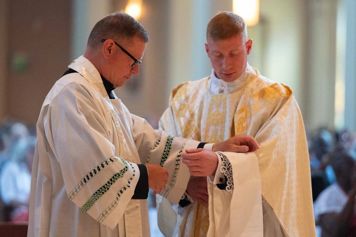 NEW_PRIEST0753 (CopyRIEST0768-1 (Copy))