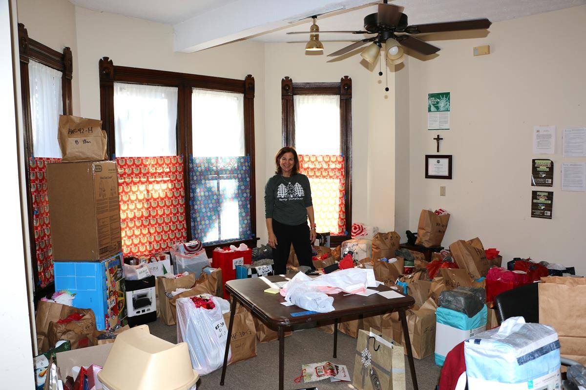 Susan Loveland2 (Copy)