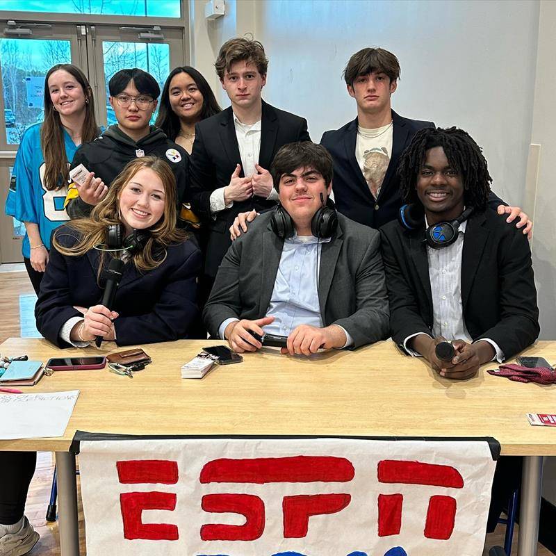 Celebrity look-alikes, interviews, t-shirt cannons, live feeds, special effects- and basketball too for Christ the King School’s second annual ESPN night! 