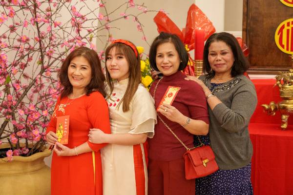 PHOTO- Tet celebration-01