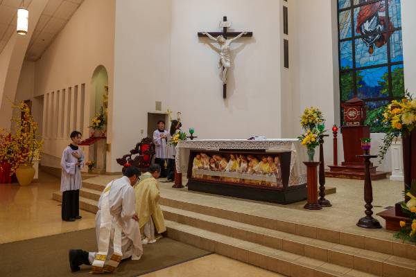 PHOTO- Tet celebration-40