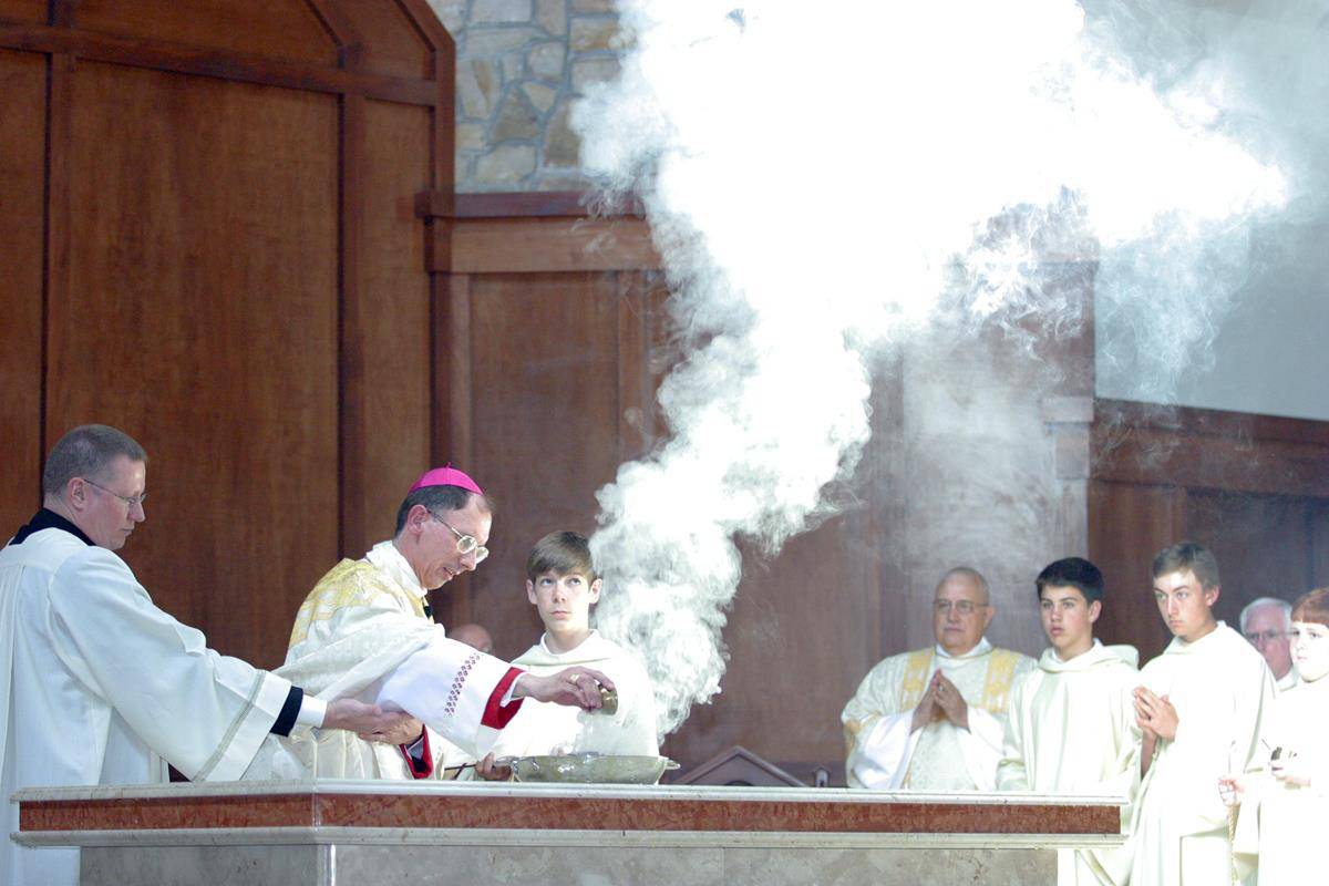 Dedication of St Pius X Church in 2010