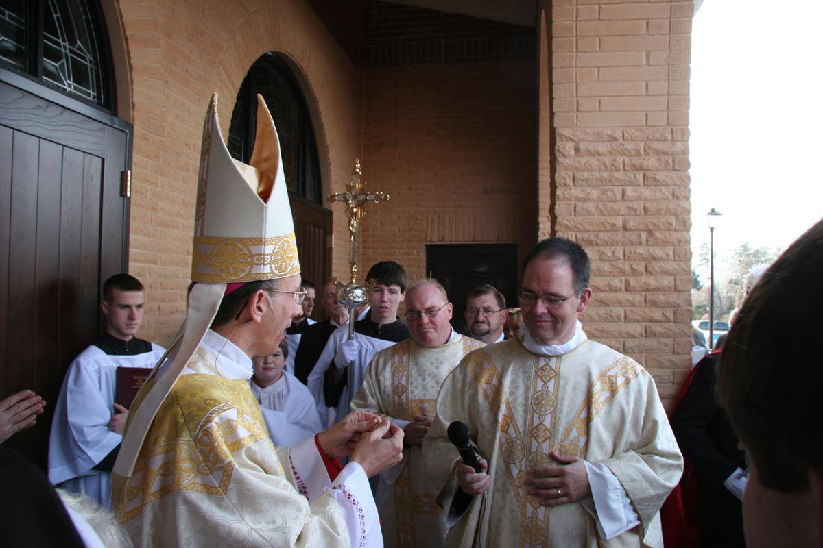 Sacred Heart Church dedication in Salisbury in 2009
