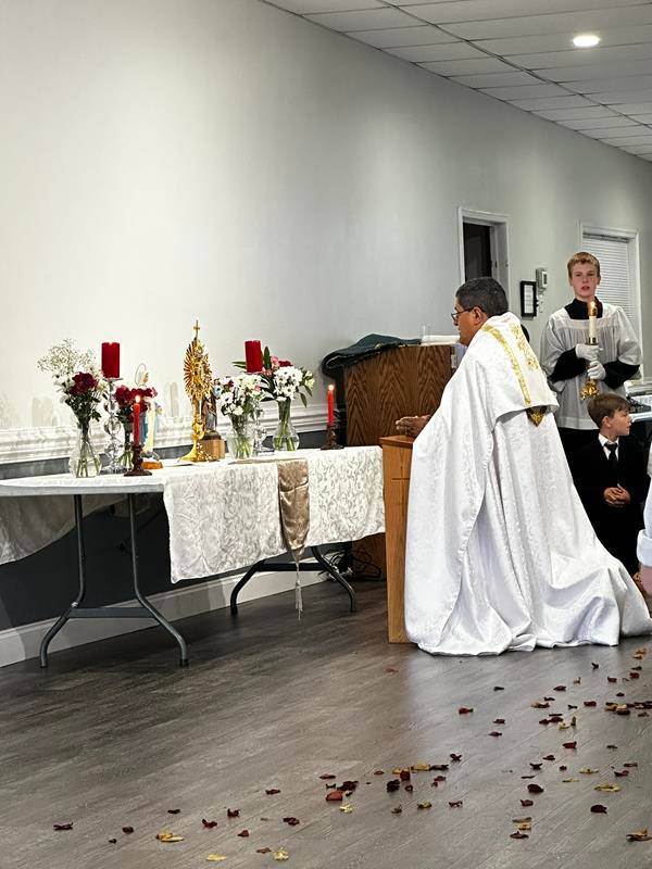 Father Nohe Torres led a Eucharistic Procession from St. Dorothy Church on Sunday.