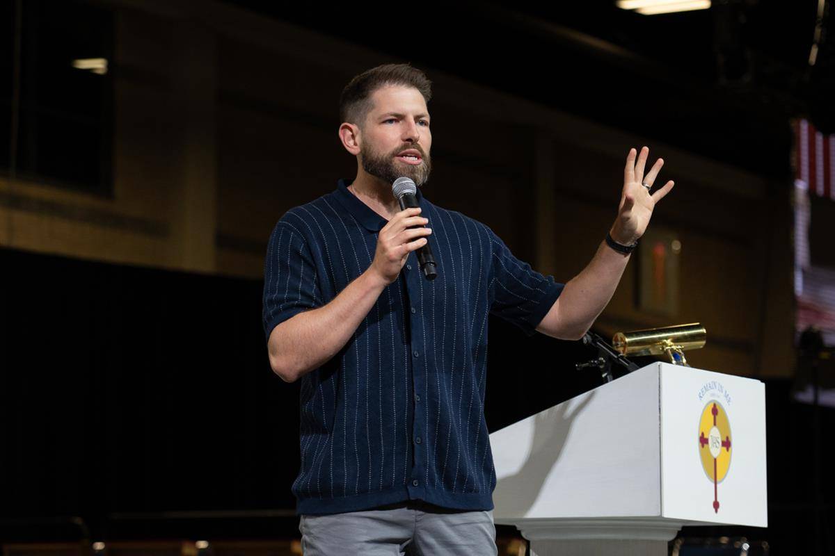 DAY_TWO_CON1982 (Copy)