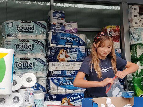 ICS students and families are among those helping out with the daily distribution effort.