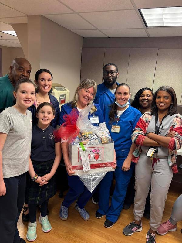 Immaculate Heart of Mary students celebrated its community by putting together and delivering baskets to members of our community this morning to say thank you.