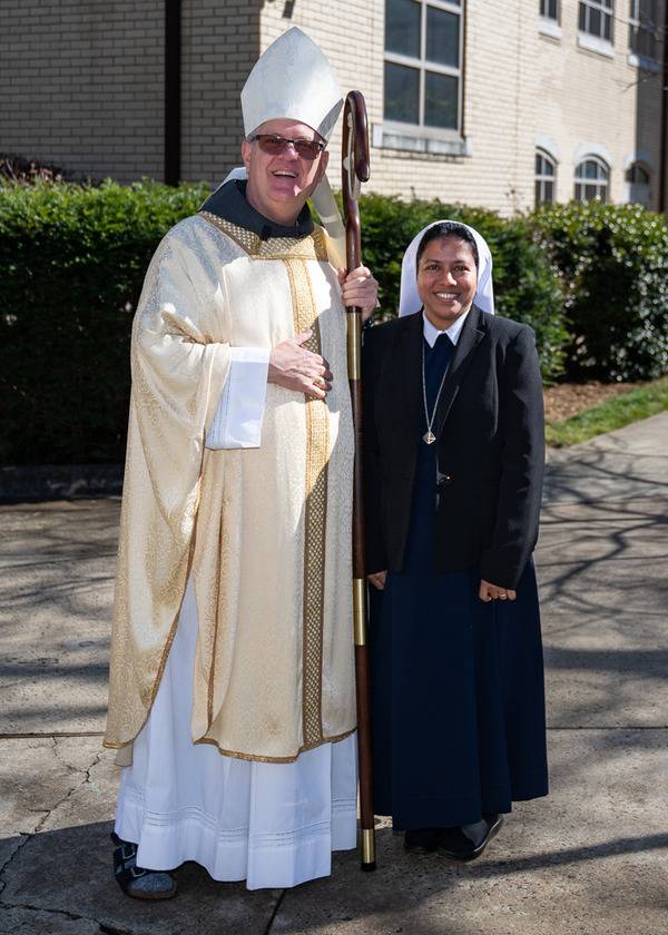 CON_MASS-0597 Sister Josna