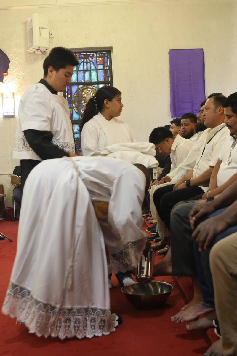 Mass of the Lord’s Supper was celebrated at St. Benedict the Moor Parish in Winston-Salem. (Photos by Lisa Geraci)
