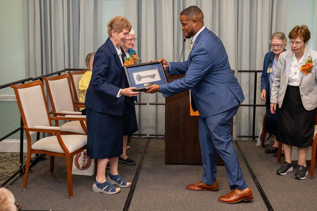 PHOTO - Sisters2 (Copy)