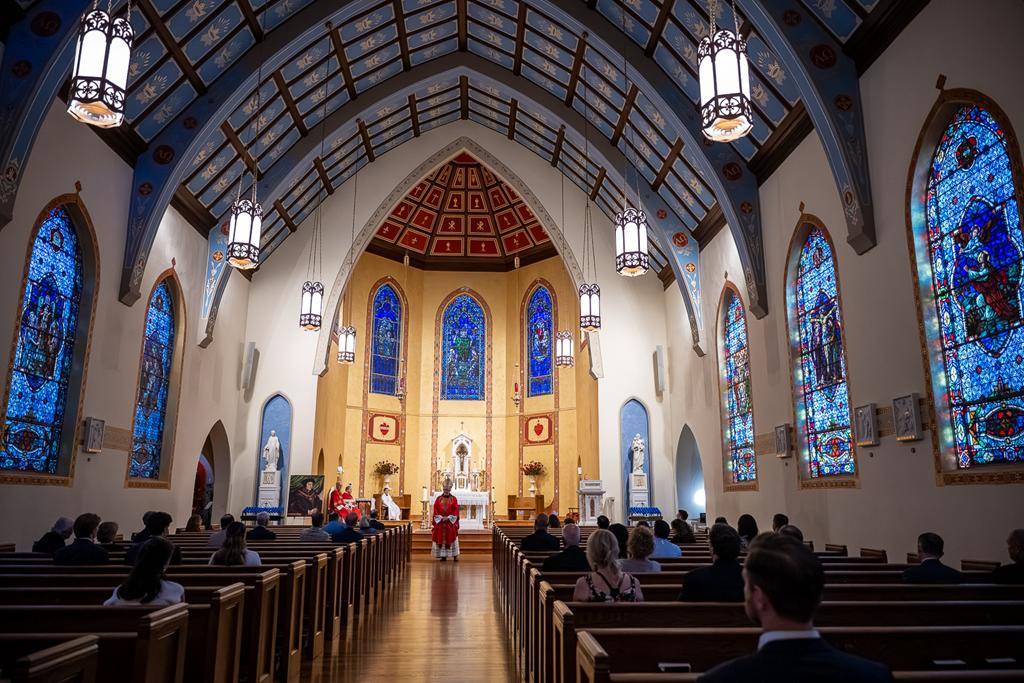 RED_MASS_0014 (Copy) (2)