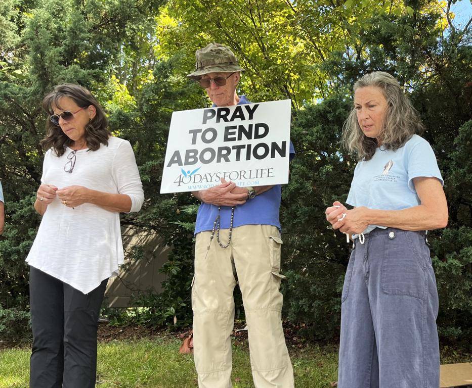 Parishioners at Immaculate Conception Church in Hendersonville gathered Sept. 20 outside the Asheville abortion facility to pray for pregnant mothers considering abortion.