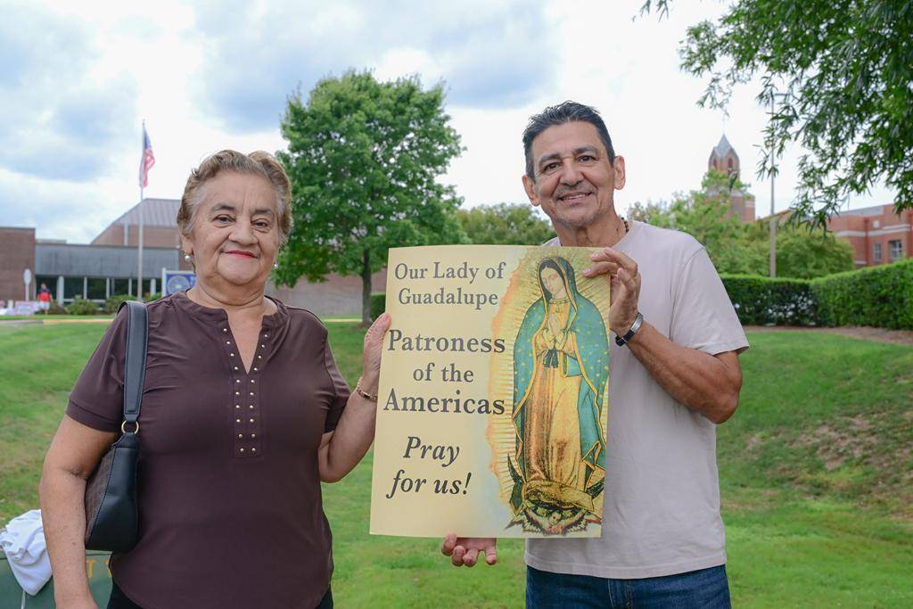 Faithful gathered in south Charlotte with Father Cahill, FatherKramer and Deacon Joe Becker to pray for life near St. Matthew Church. 