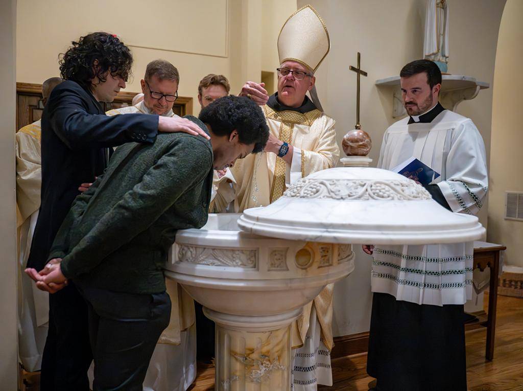 PHOTO - Black catholic10 (Copy)