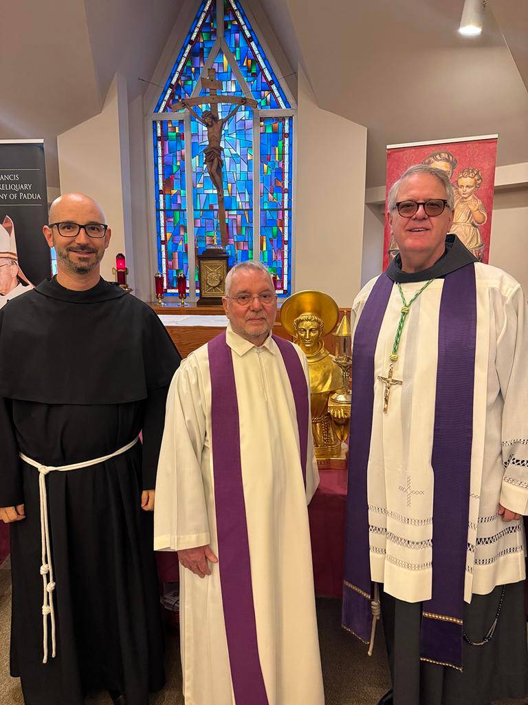 PHOTO - St Anthony relics2 (Copy)