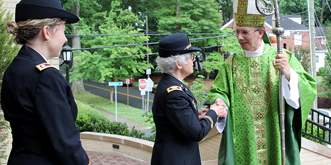 052818 memorial day mass