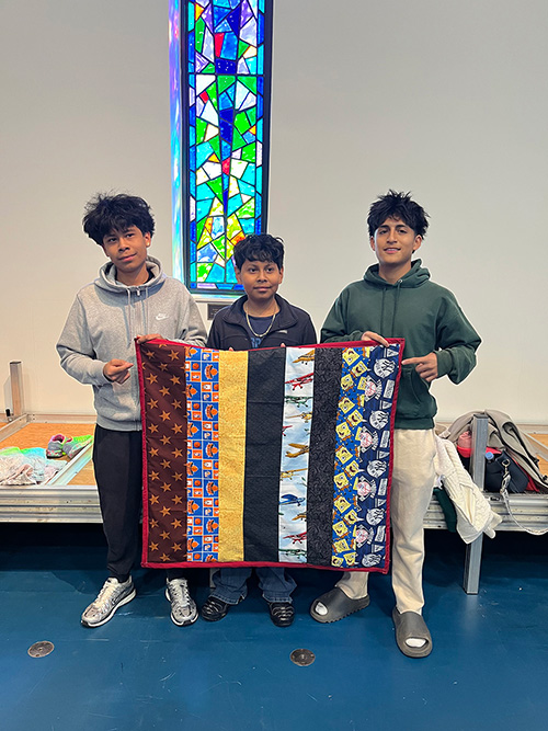 042525 Blankets3