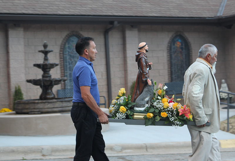 100625 lenior inside