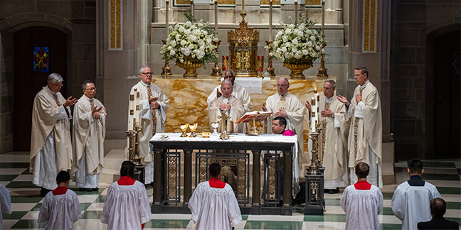 Bishops of the Atlanta Province gather for prayer, discussions