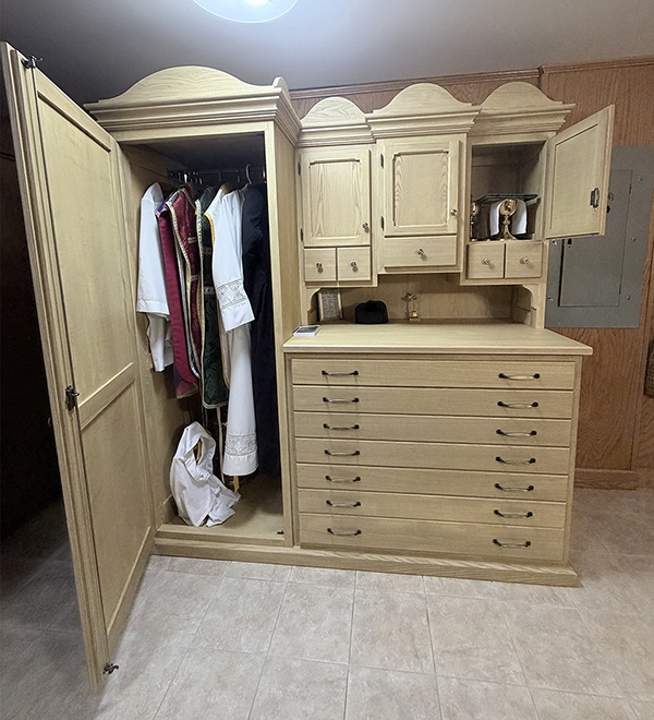 090426 cabinet