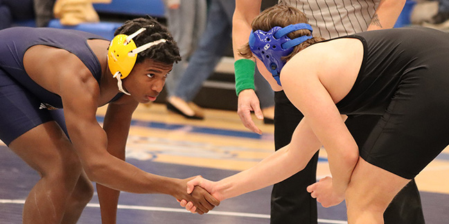 Wrestling team finds its footing in second season