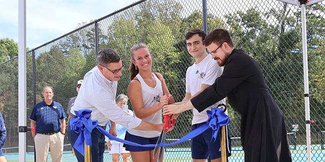 A great day for Villain tennis
