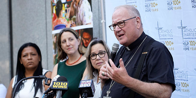 Amid war, Cardinal Dolan to make pastoral visit to Israel, Palestine