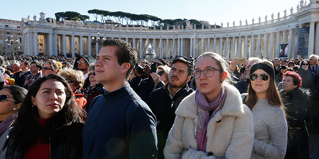 What happens when a pope dies