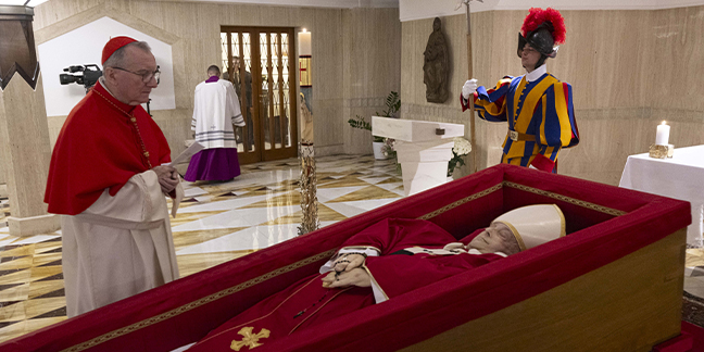 042225 pope funeral fp