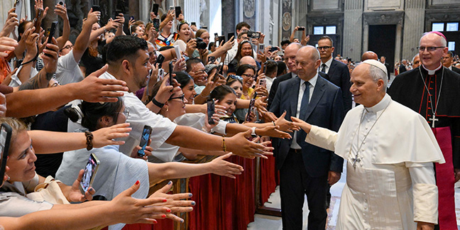 Pope encourages Catholics to deepen prayer through Liturgy of the Hours